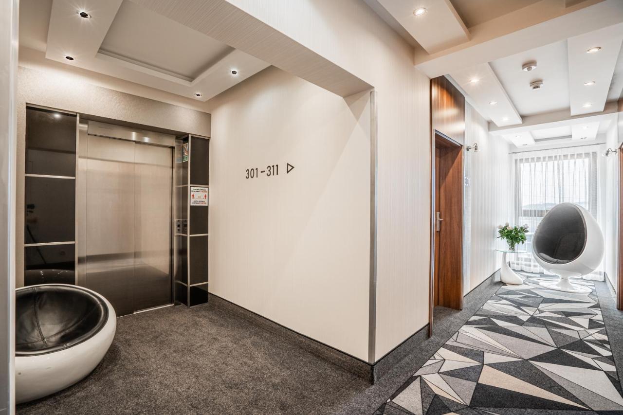 Apartament typu Studio Classic z balkonem