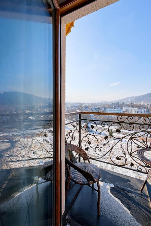 Apartament z widokiem na góry