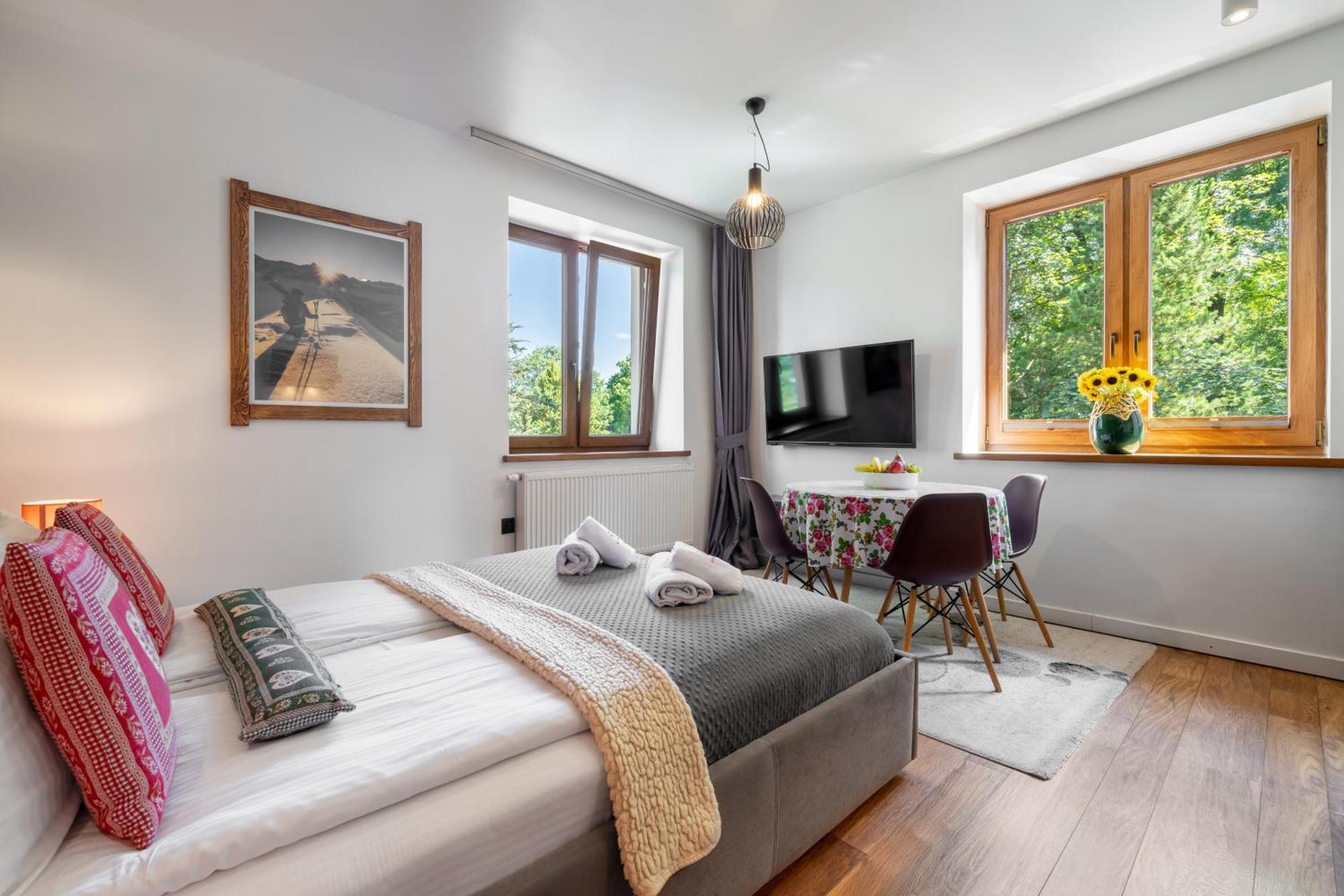 Standard Apartment,1615718020:JPEG