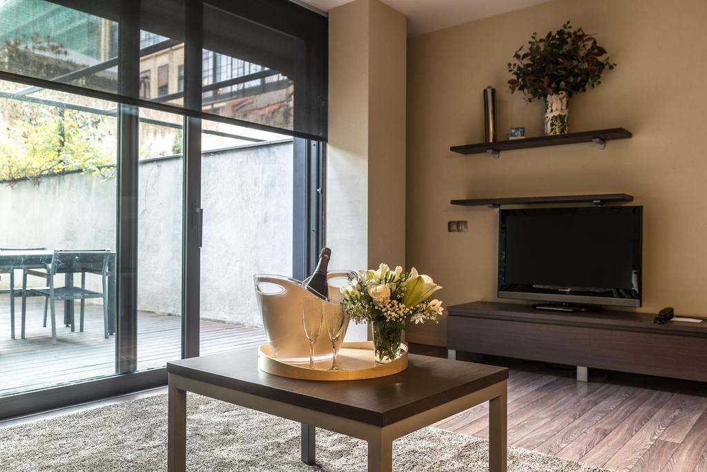 Apartament z 3 sypialniami i prywatnym tarasem