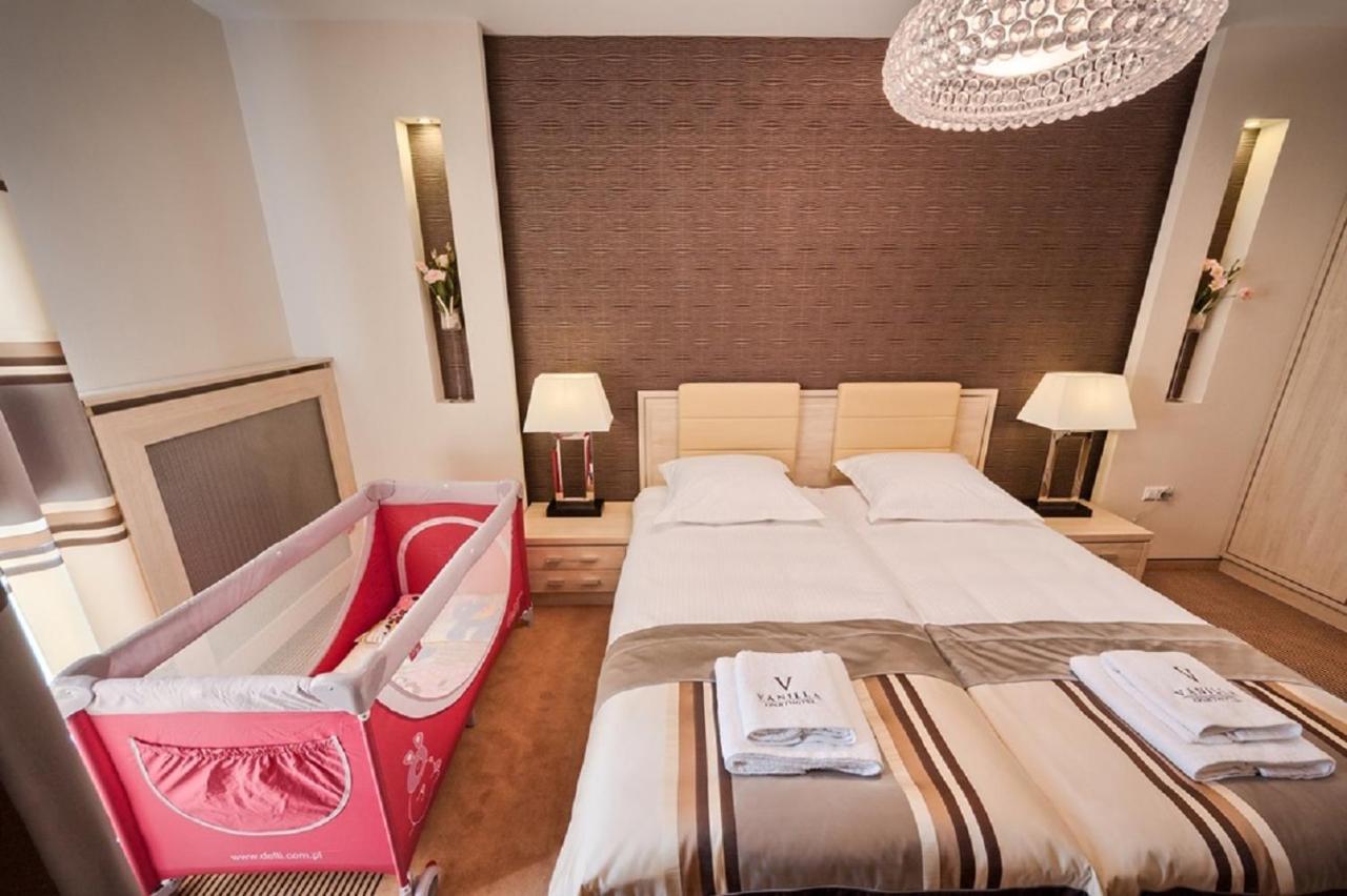 Rodzinny Apartament typu Deluxe (2 osoby dorosłe + 2 dzieci)