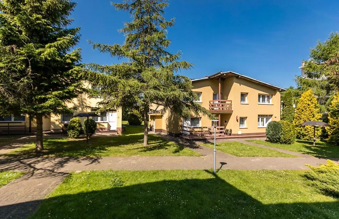 Apartamenty pod Modrzewiem-1