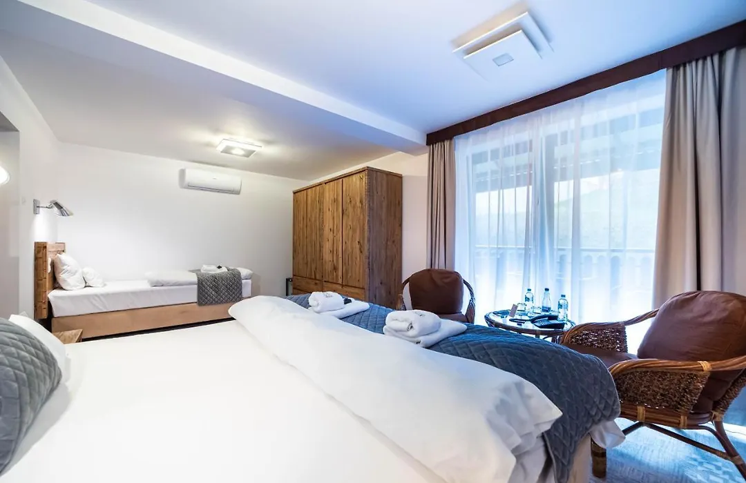 Apartamenty przy Hotelu Żywieckim-1