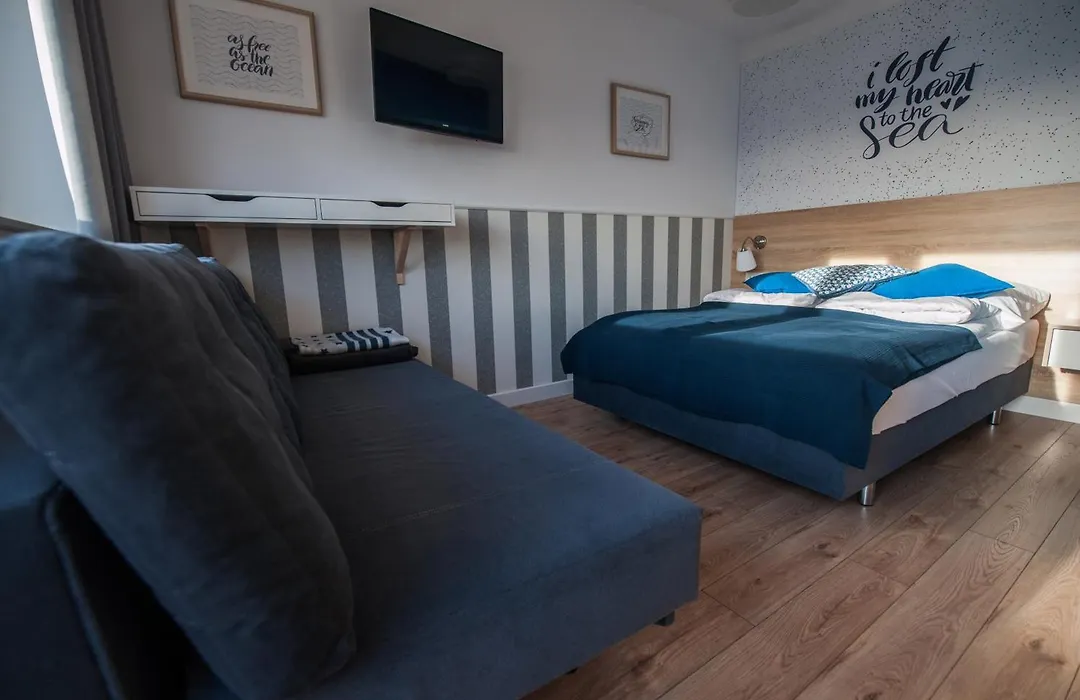 Lazur Apartamenty Domki-1