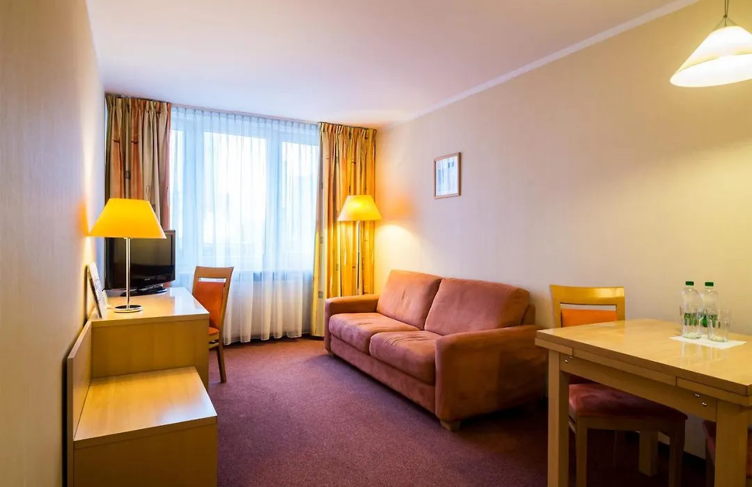 Apartamenty Zgoda Warszawa By Desilva-1