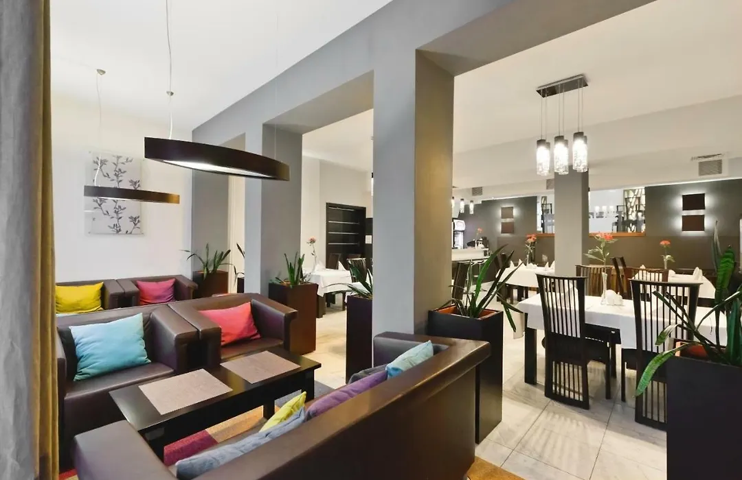 Hotel Capitol-1