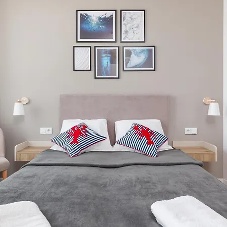 Apartamenty Jantaris Seaview By Noclegi Renters-2