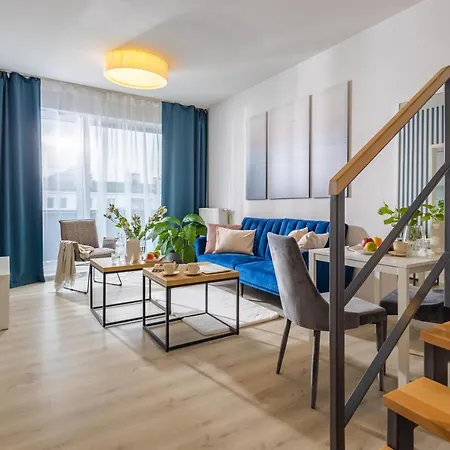 Deluxe Apartments By The Railway Station Wroclaw-2