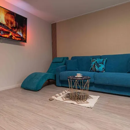 Apartament Komfort z jacuzzi przy Parku Zdrojowym-2