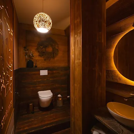 Apartamenty u Harrego BOUTIQUE SPA z klimatyzacja, balkon, sauna, tężnia parking-2