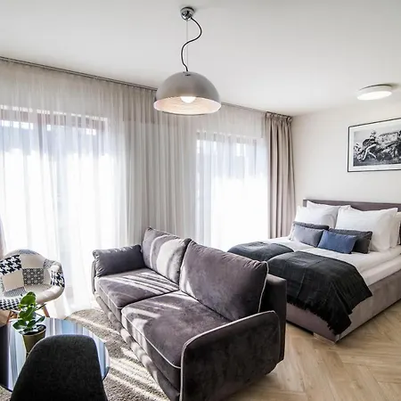 Apartamenty Dominikanska 9-2