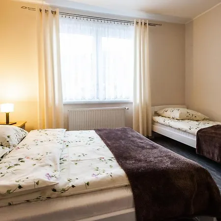 Apartamenty Pod Gondolą-2