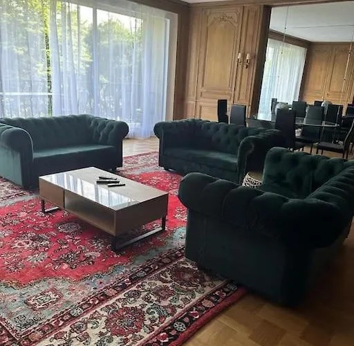 Apartament Avenue Foch Paryż
