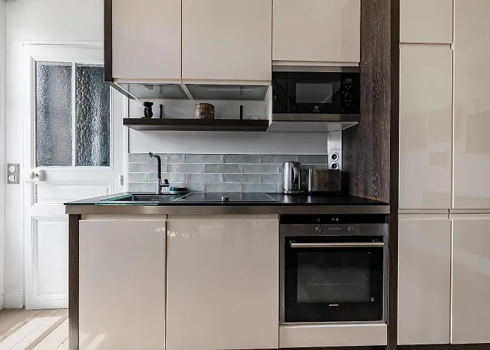 Place Des Vosges Paryż