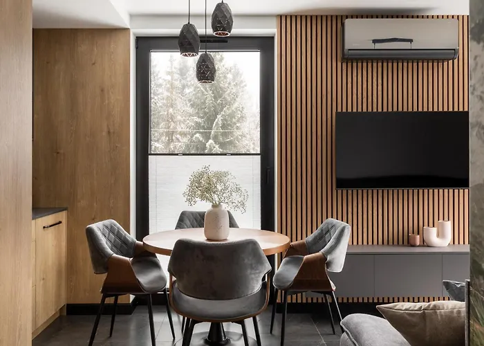 Cyrhla Apartamenty - Sauna, Playroom, Free Parking & Wifi Zakopane