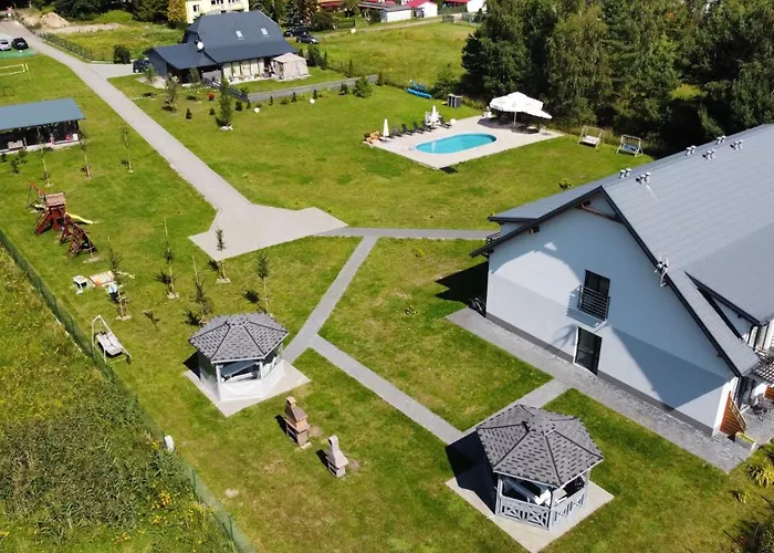 Kameralnie w Jantarze, basen z podgrzewaną wodą